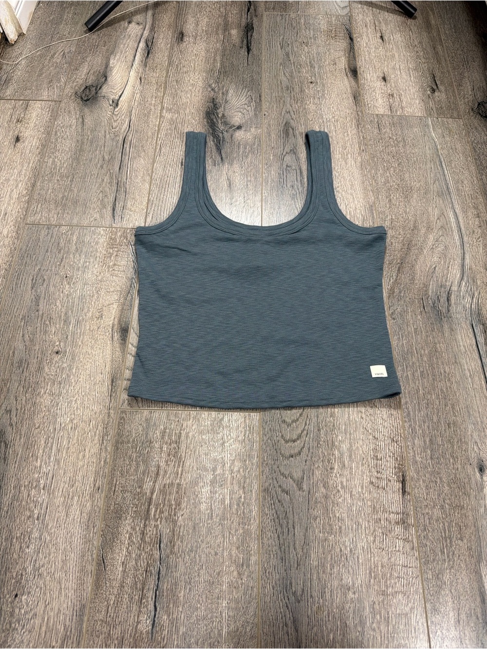 Vuori Slate Blue Ribbed Scoop Crop Tank